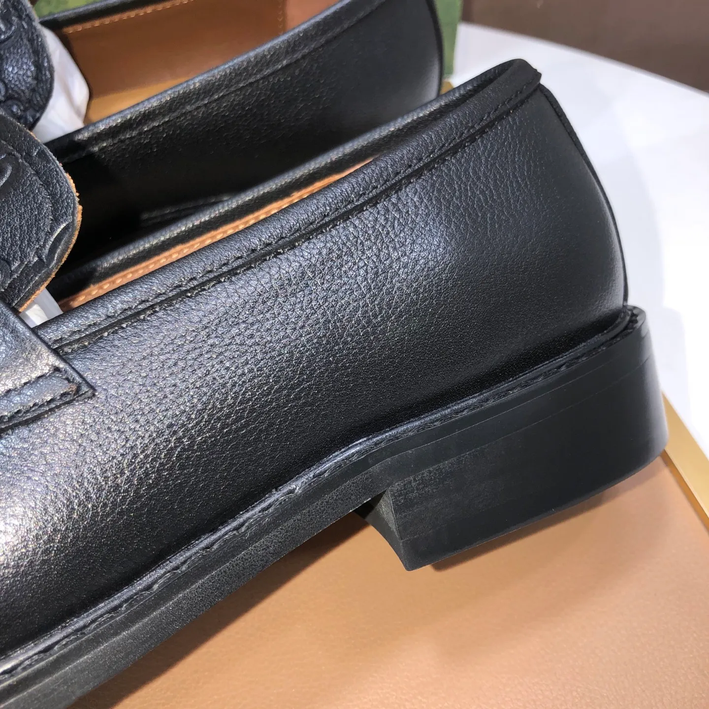 Men's men's shoes💰460💰【GUCCI】 (Niuli) new style🍀Gucci* - top version Gucci new leather shoes! It is made of imported original materials and has a comfortable first layer of cowhide lining! Original wear-resistant rubber outsole! High quality products! Code number 38-45 (45 customized)